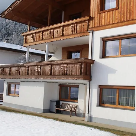 Auszeit Stubai Lägenhet